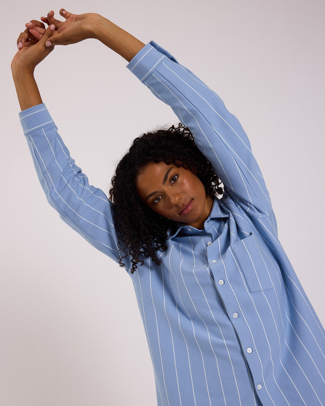 model:Norway|caption:Norway wears a size S|text:#ffffff