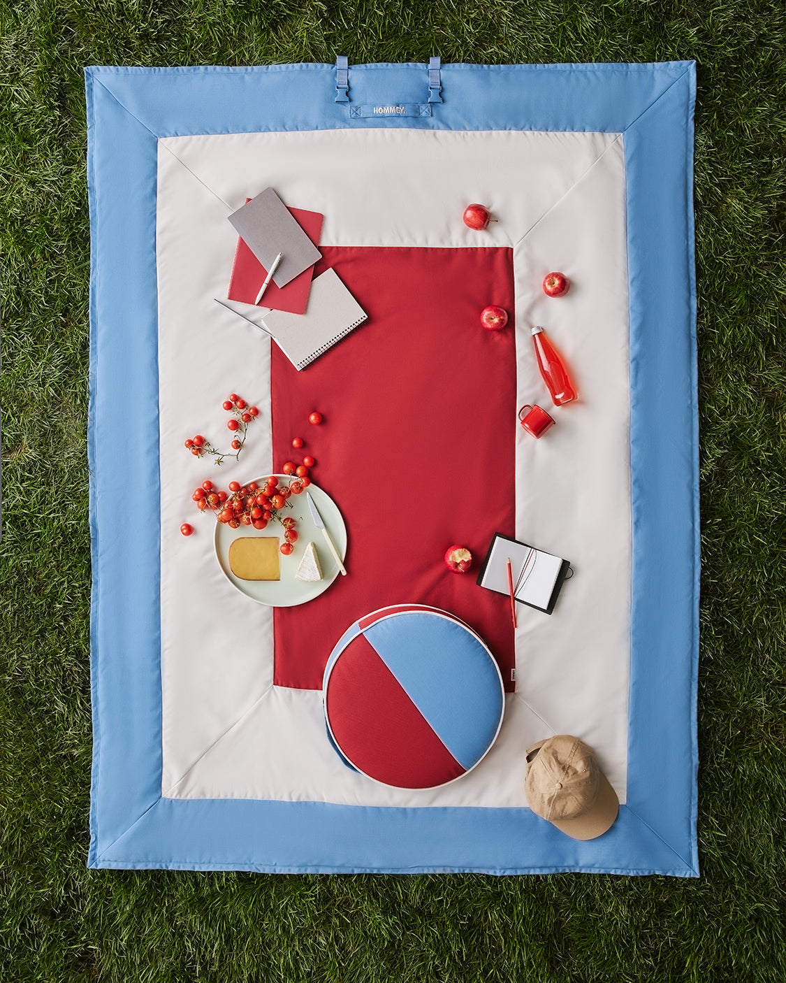 Picnic Blanket - Berry