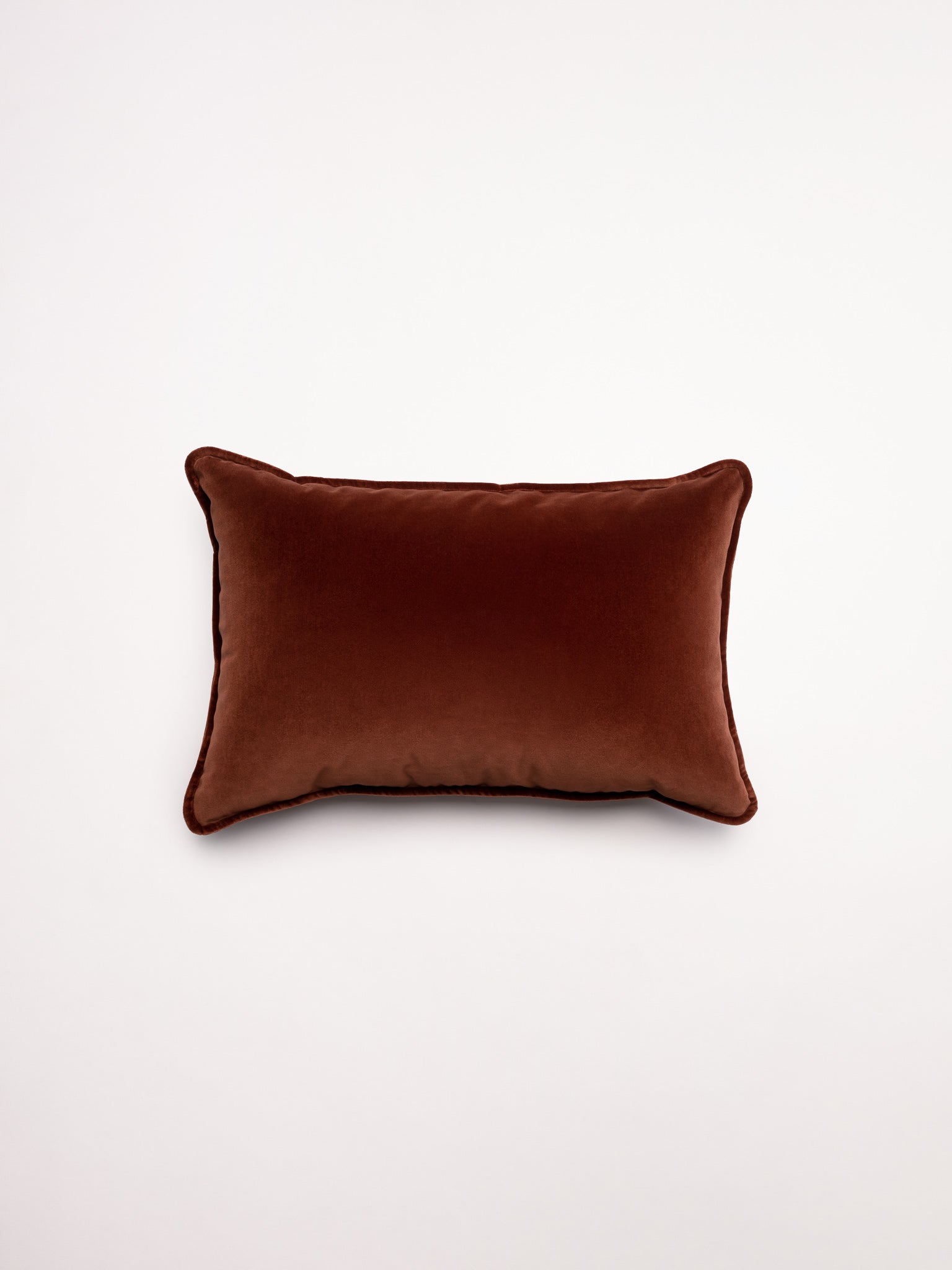 Lumbar Velvet - Chestnut Cushion