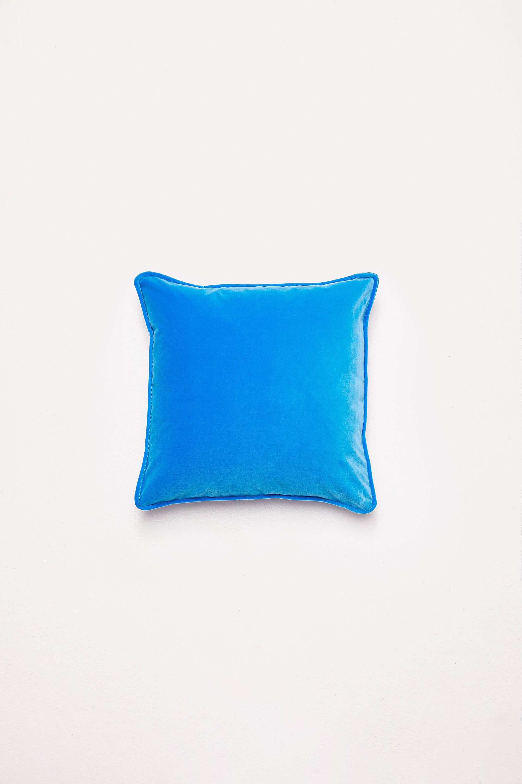 Essential Velvet - Blue Lagoon Cushion