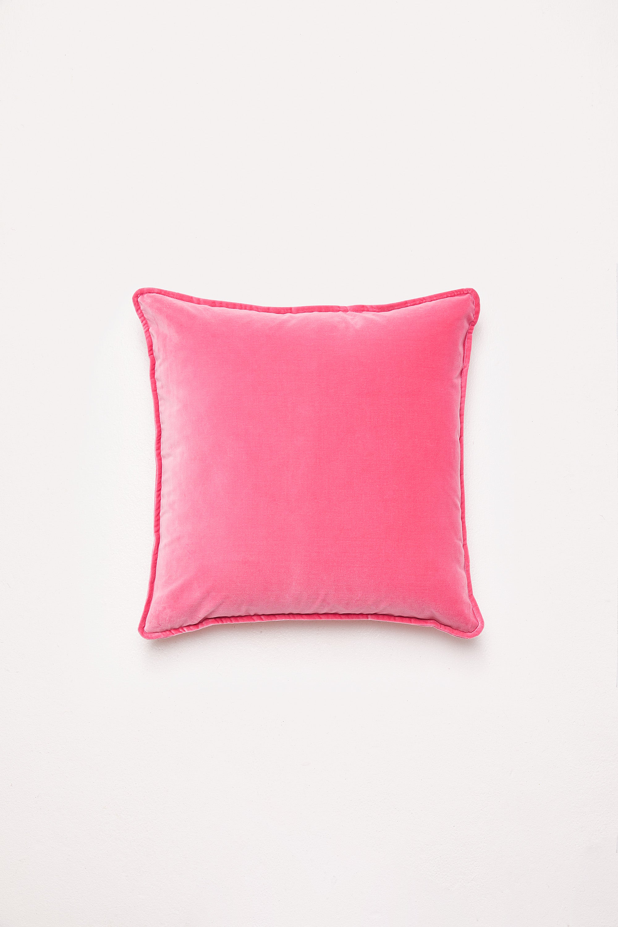 Big Velvet - Bubblegum Cushion